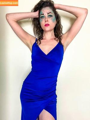 OneBlueIris photo #0018