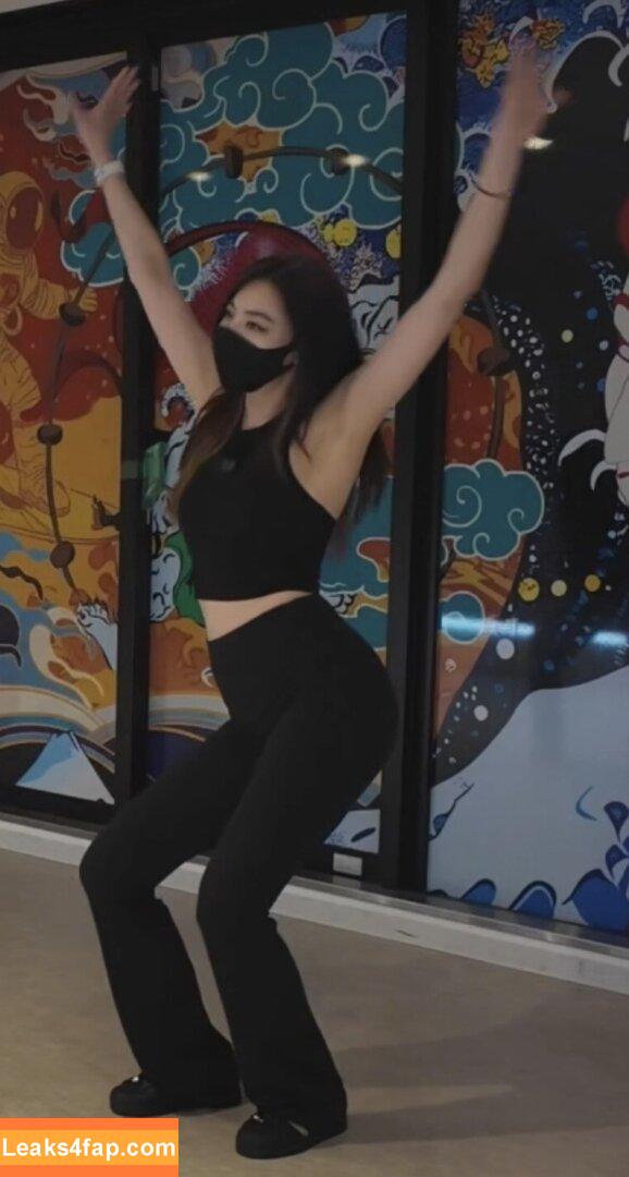 OniGiri / Giri / https: / onigirien_ leaked photo photo #0182