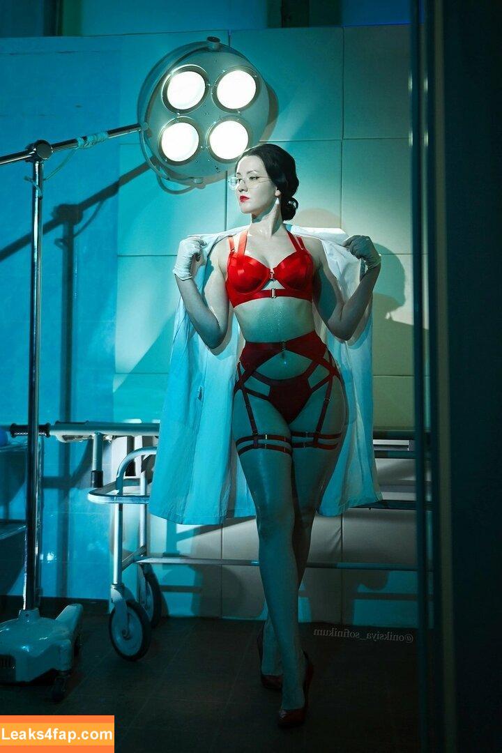 Oniksiya Sofinikum / AdamaeOniksiya / nuviponyali / oniksiya_sofinikum / sofinikum leaked photo photo #1015