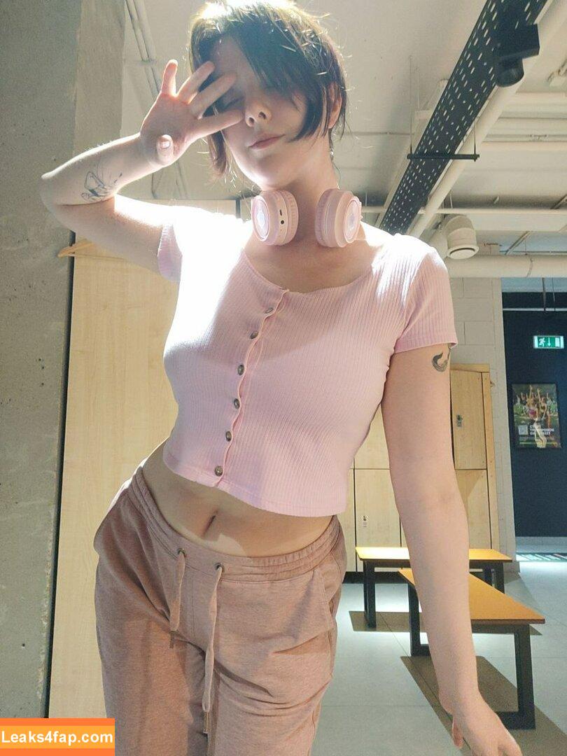 Oniksiya Sofinikum / AdamaeOniksiya / nuviponyali / oniksiya_sofinikum / sofinikum leaked photo photo #1049