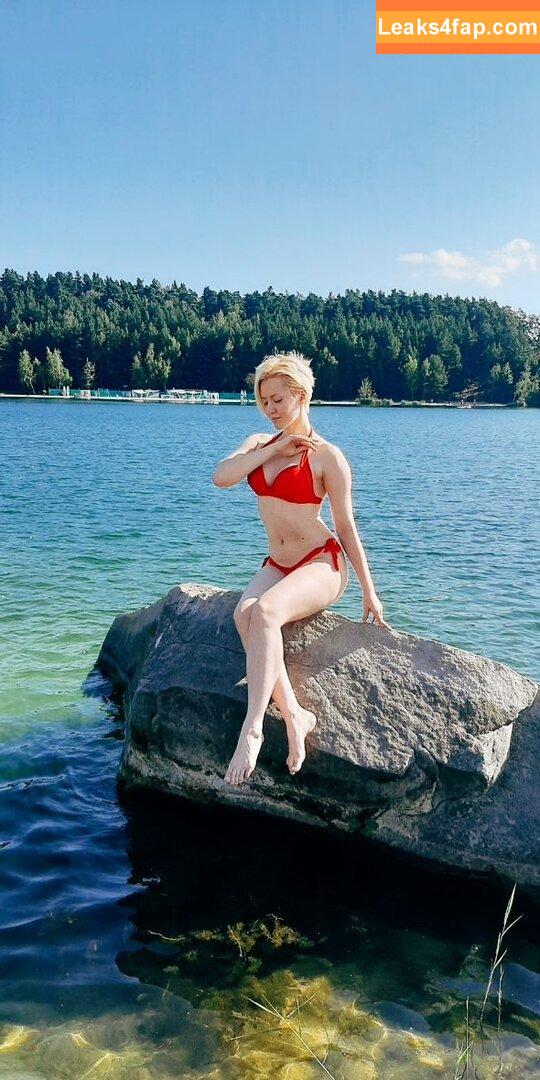 Oniksiya Sofinikum / AdamaeOniksiya / nuviponyali / oniksiya_sofinikum / sofinikum leaked photo photo #1274