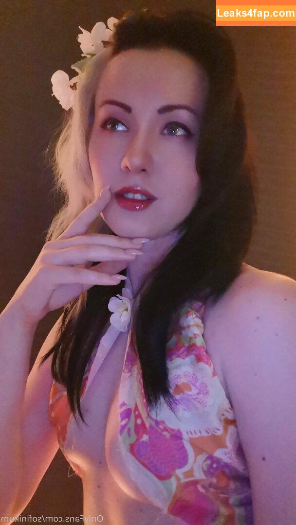 Oniksiya Sofinikum / AdamaeOniksiya / nuviponyali / oniksiya_sofinikum / sofinikum leaked photo photo #1311