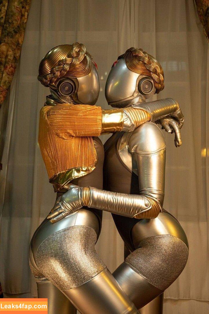 Oniksiya Sofinikum / AdamaeOniksiya / nuviponyali / oniksiya_sofinikum / sofinikum leaked photo photo #1373