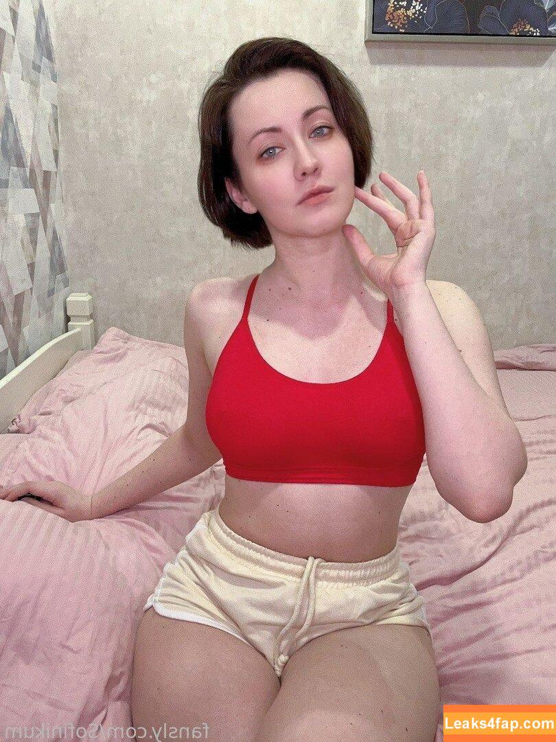 Oniksiya Sofinikum / AdamaeOniksiya / nuviponyali / oniksiya_sofinikum / sofinikum leaked photo photo #1607