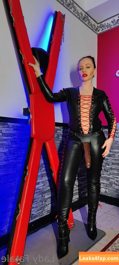 onlinefemdom /  leaked photo photo #0025