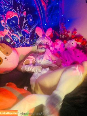 only.found.clown photo #0019
