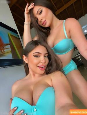 Only Twins Hillary & Lesly photo #0205