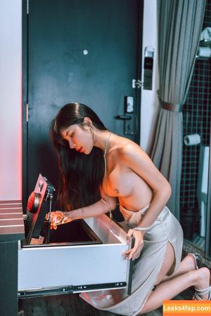 onlycarlyn photo #0169