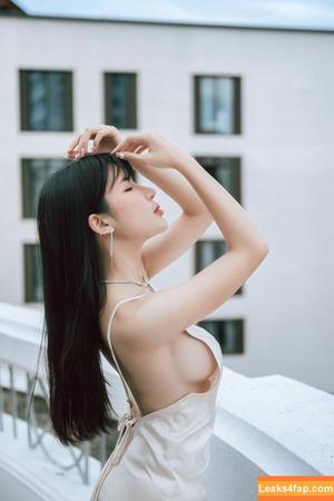 onlycarlyn photo #0177