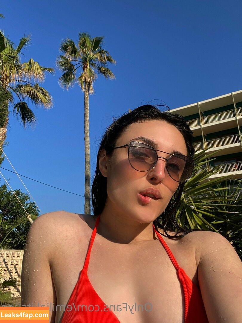 onlyemiliaa / Emilia / Https: / emiliamagnificent / onlyemiliaaaa leaked photo photo #0012