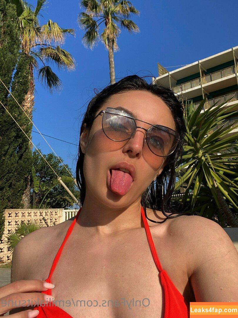onlyemiliaa / Emilia / Https: / emiliamagnificent / onlyemiliaaaa leaked photo photo #0032