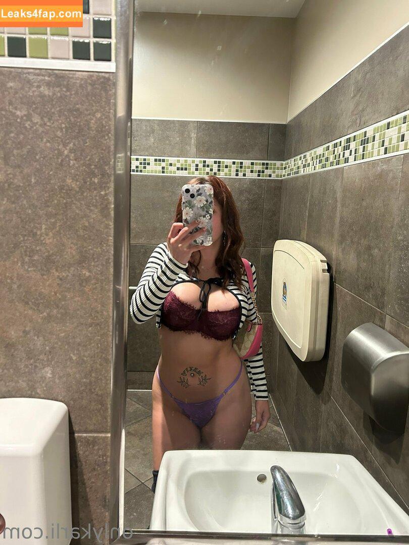 onlykarli / onlyykarlii leaked photo photo #0040
