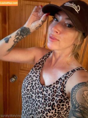 onlykittykruz photo #0011