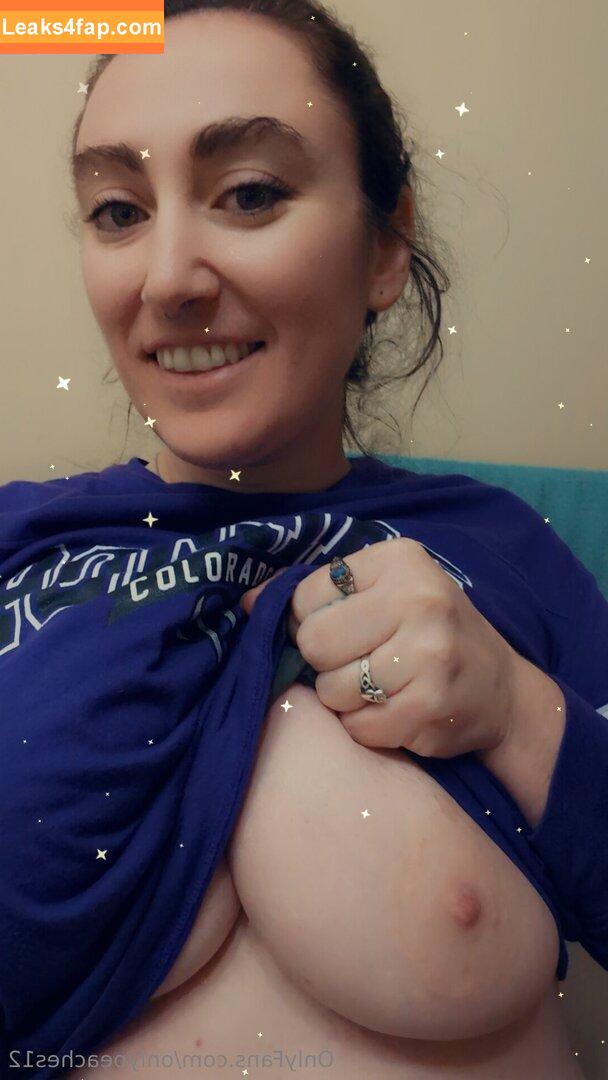 onlypeaches12 /  leaked photo photo #0005