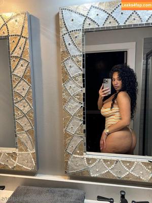onlysdfans photo #0041