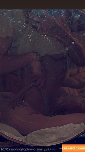 onlysmilesxox photo #0011