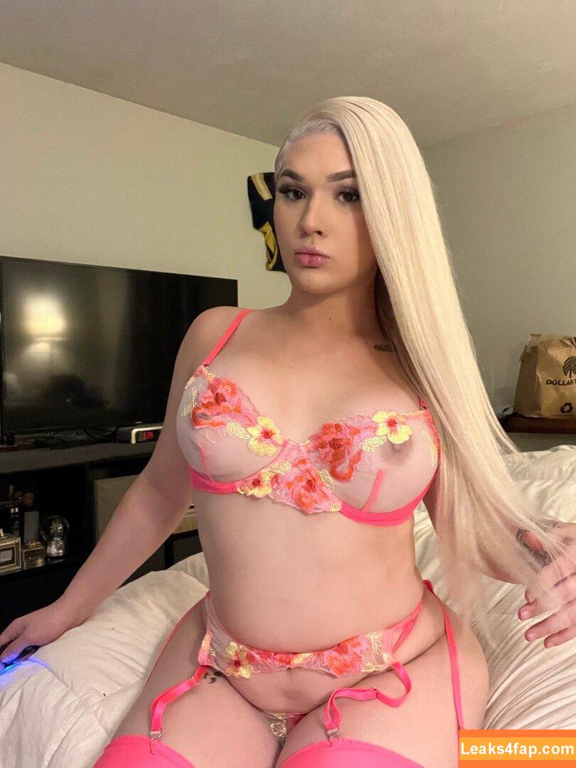 onlytsvalencia / tsnattiethebaddie leaked photo photo #0019