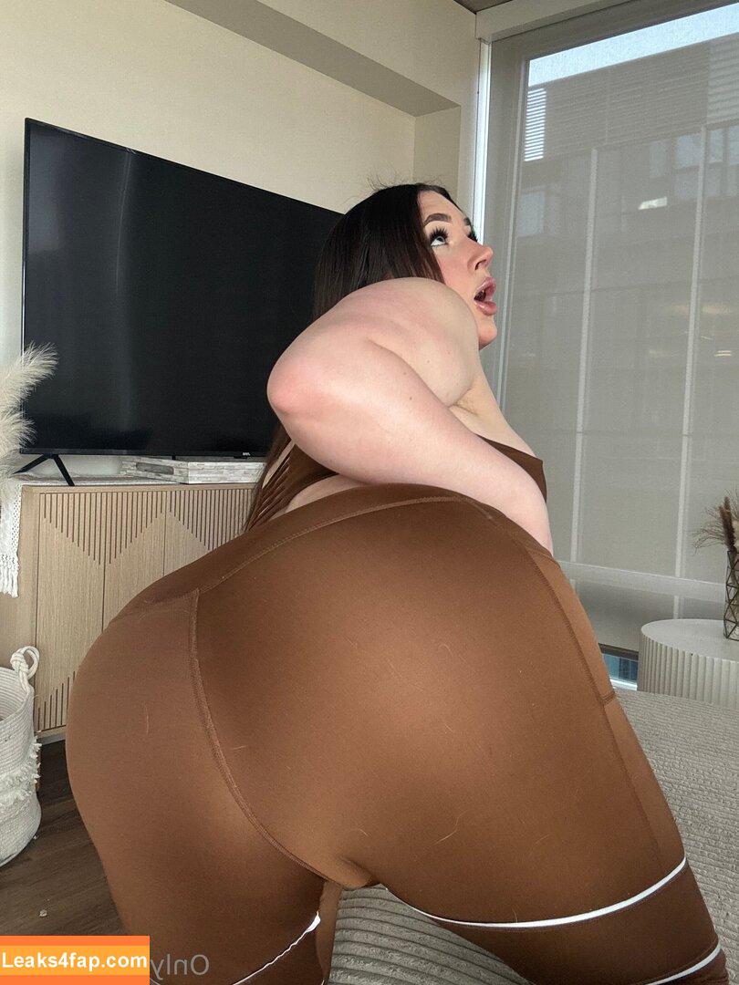 onlytsvalencia /  leaked photo photo #0030