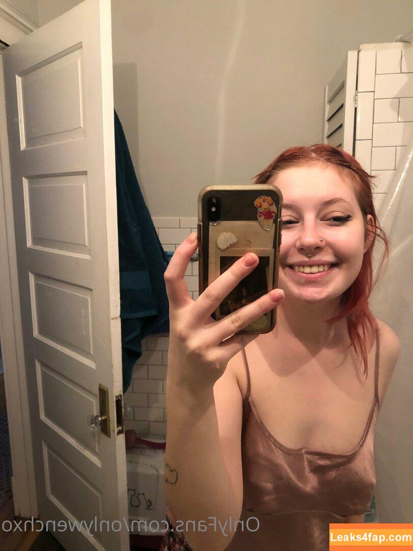 onlywenchxo /  leaked photo photo #0001