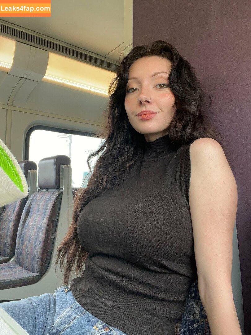 onlyzaboomafoo / katherine.rguezz / katie [] / lycragun leaked photo photo #0052