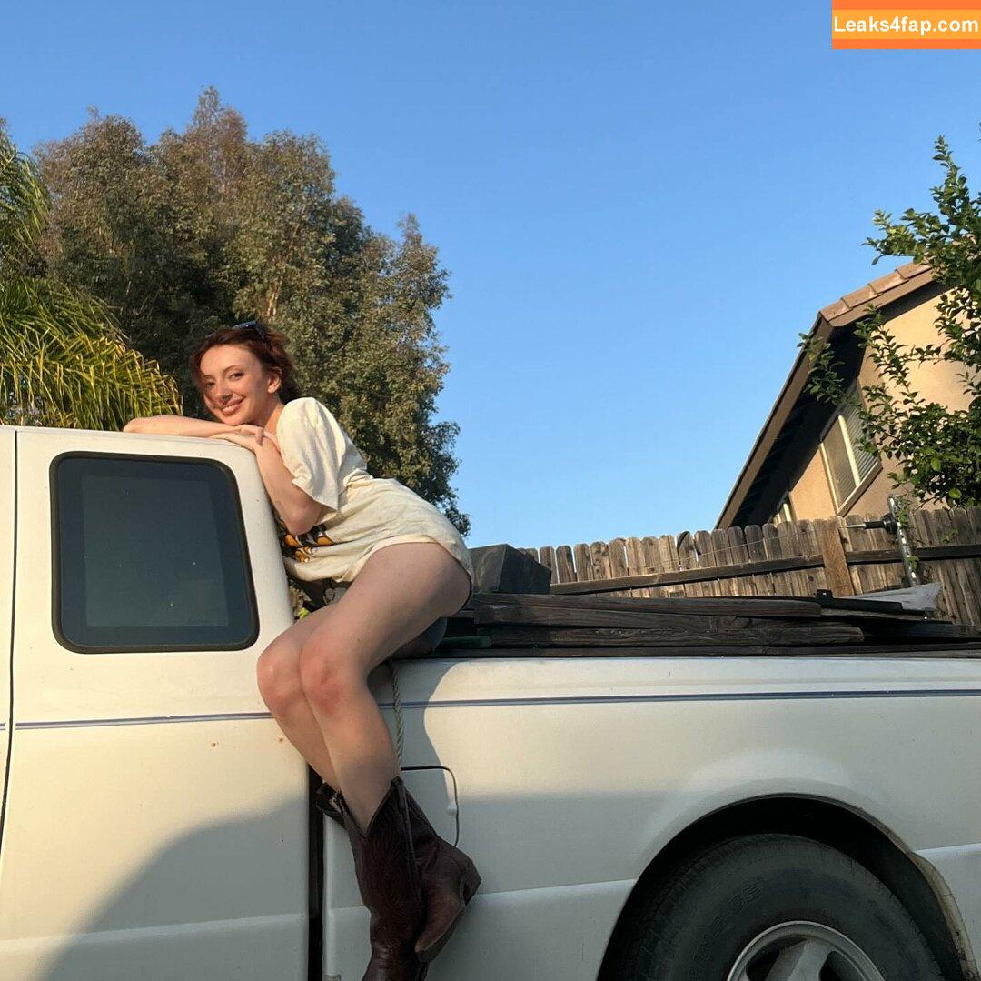 onlyzaboomafoo / katherine.rguezz / katie [] / lycragun leaked photo photo #0426