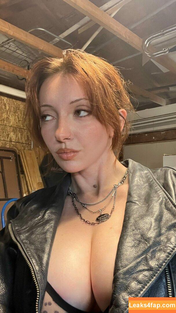 onlyzaboomafoo / katherine.rguezz / katie [] / lycragun leaked photo photo #0476