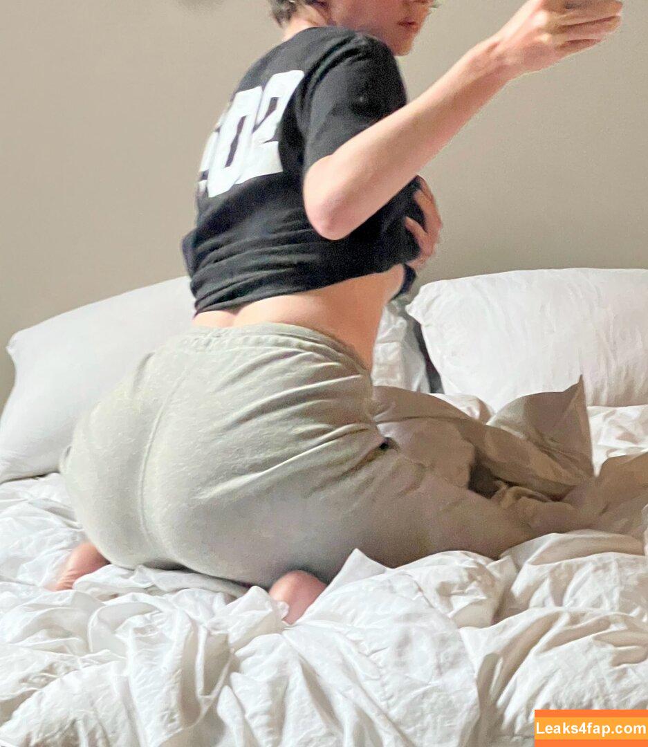 onlyzaboomafoo / katherine.rguezz / katie [] / lycragun leaked photo photo #0882