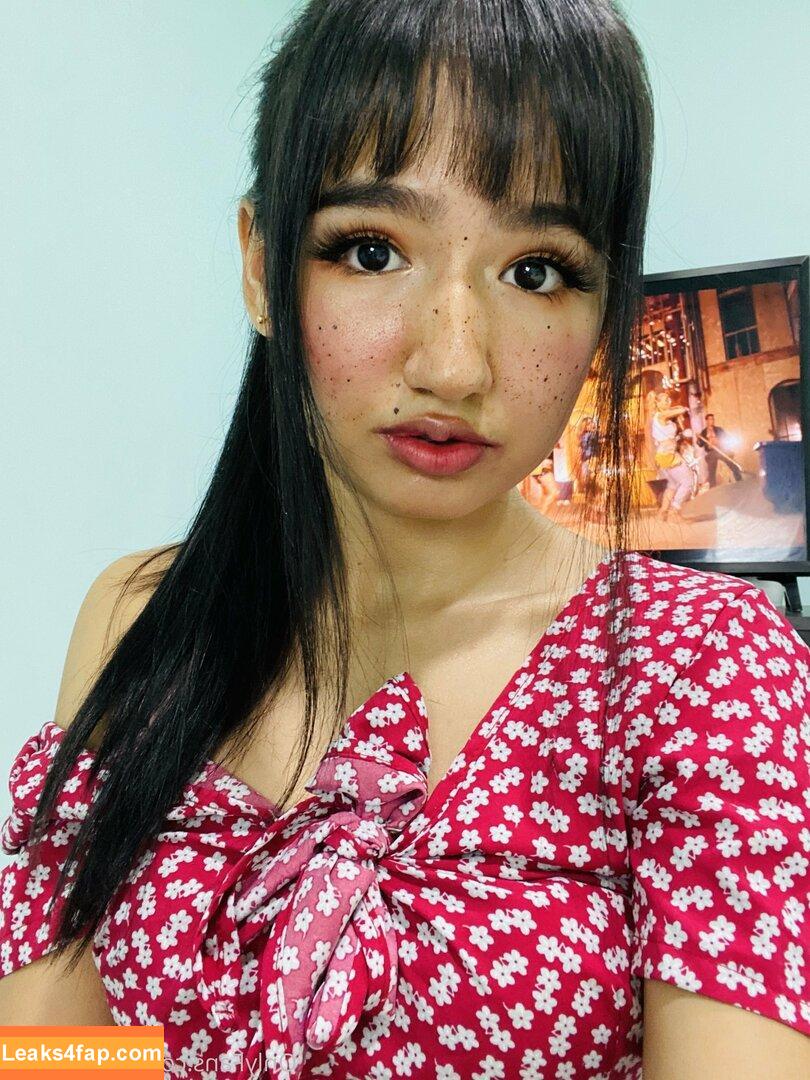 ooficialanie / _amberdenisee leaked photo photo #0011