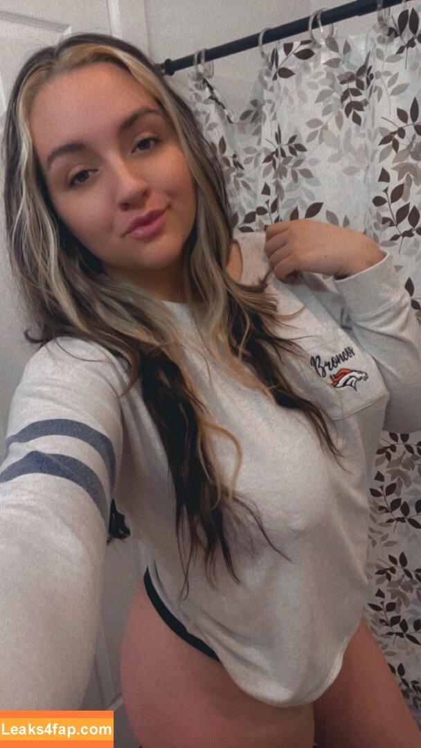 oohkarlalala / oohkarla leaked photo photo #0019