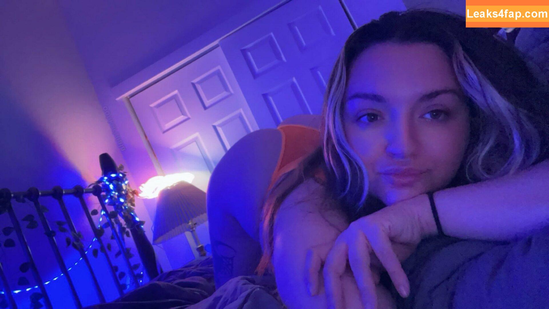 oohkarlalala / oohkarla leaked photo photo #0034