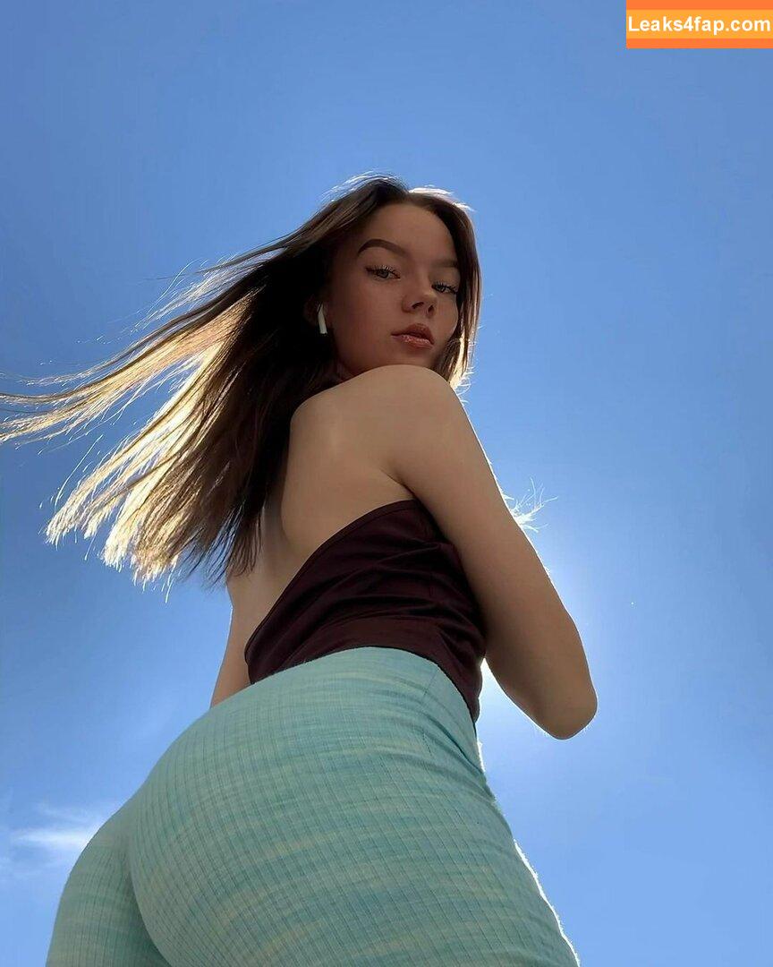 Oona Hiltunen / hiltoona leaked photo photo #0011
