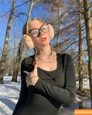 Oona Hiltunen photo #0052