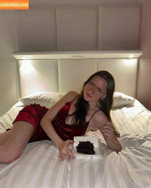 Oona Hiltunen photo #0074