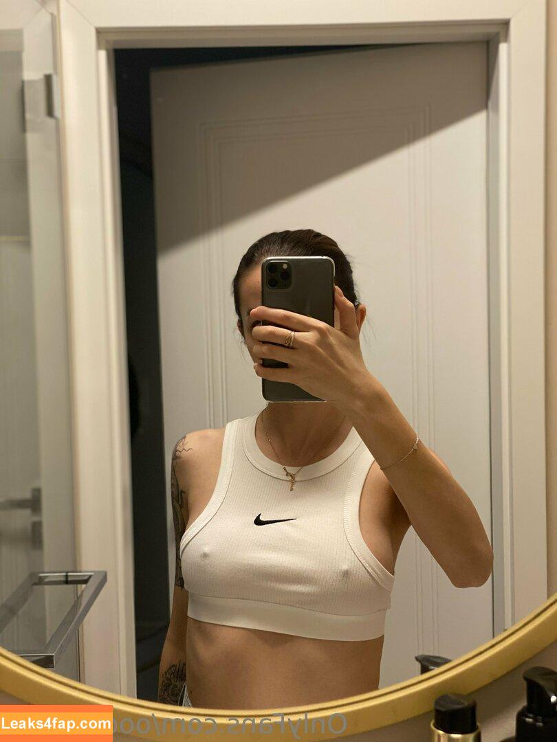 oooopsfree / eva_oopsy leaked photo photo #0015
