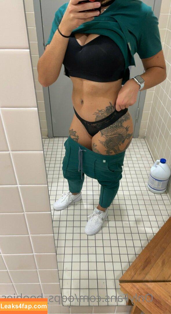 oops_boobies /  leaked photo photo #0004