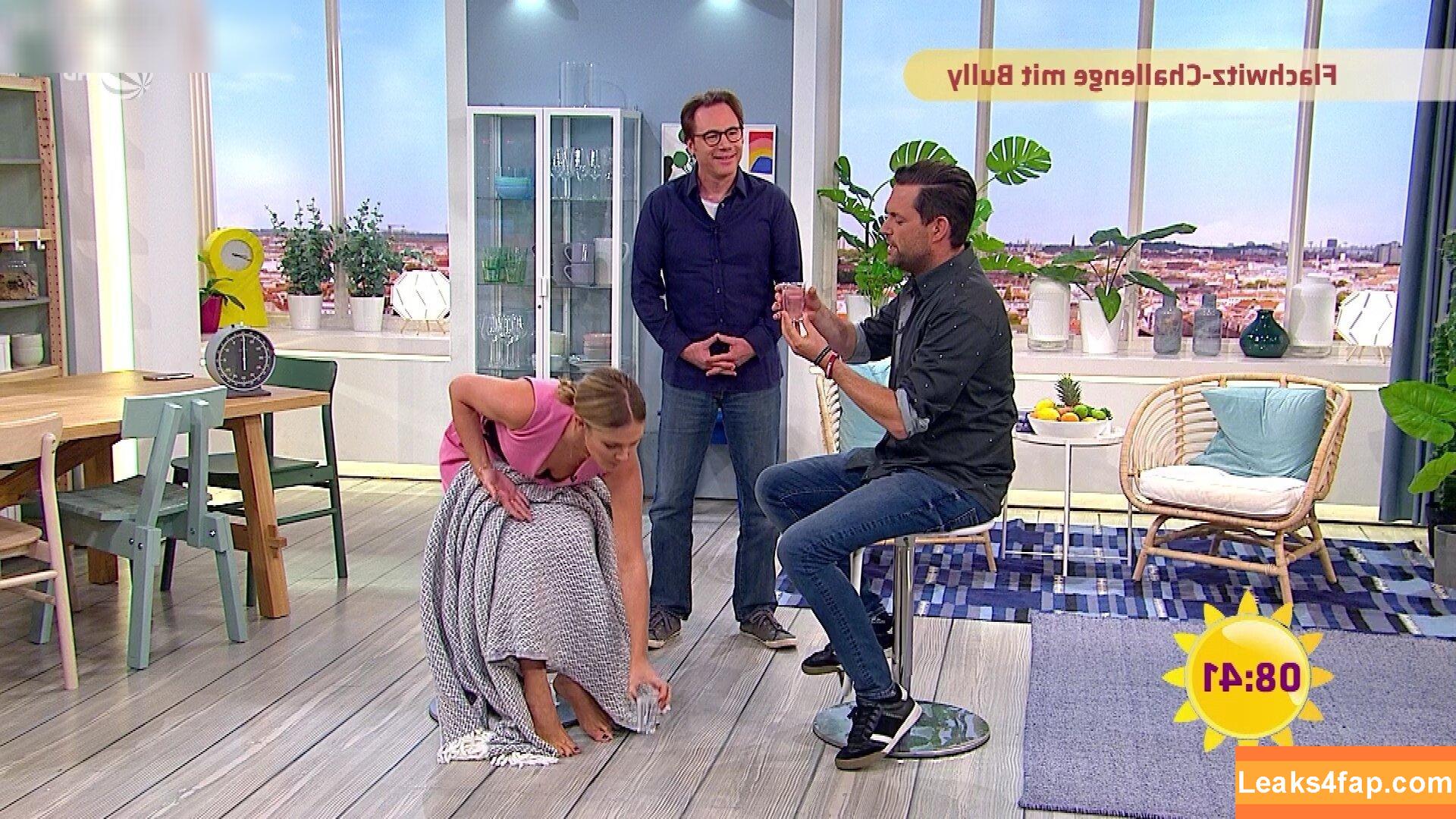 OOPS!!! Deutsch /  слитое фото фото #0044