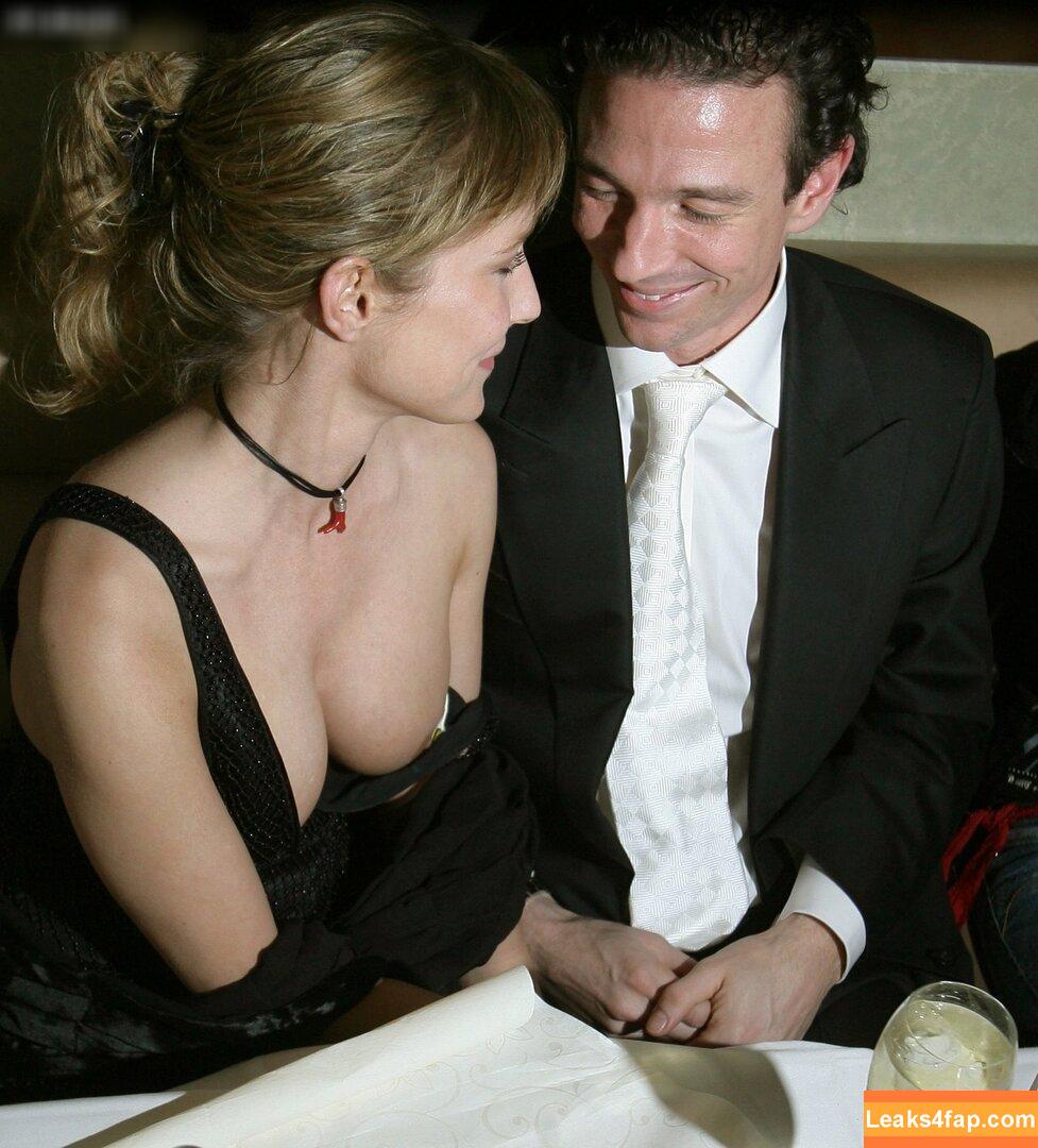 OOPS!!! Deutsch /  слитое фото фото #0080