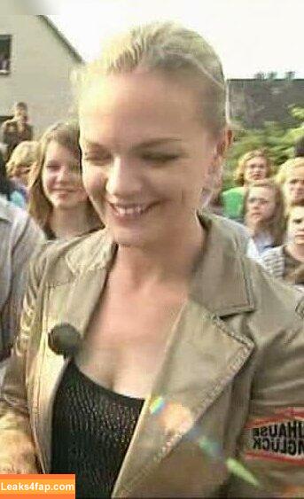 OOPS!!! Deutsch /  слитое фото фото #0110