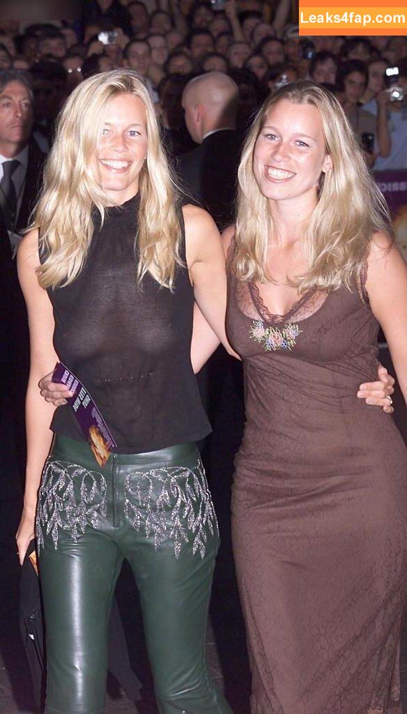 OOPS!!! Deutsch /  слитое фото фото #0140