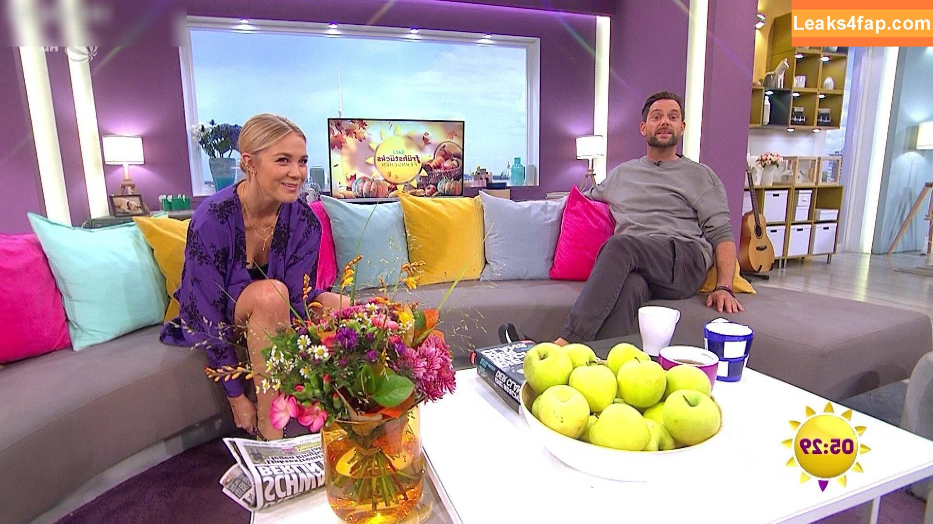 OOPS!!! Deutsch /  слитое фото фото #0285