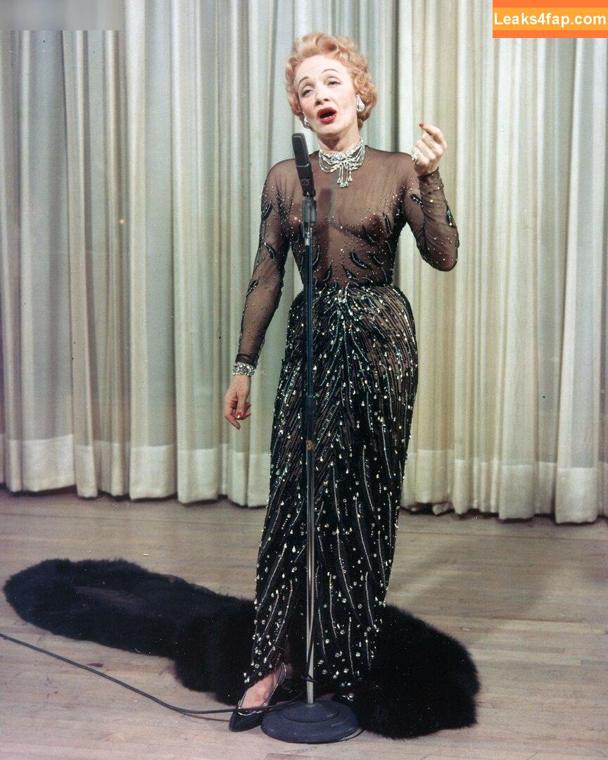 OOPS!!! Deutsch /  слитое фото фото #0384