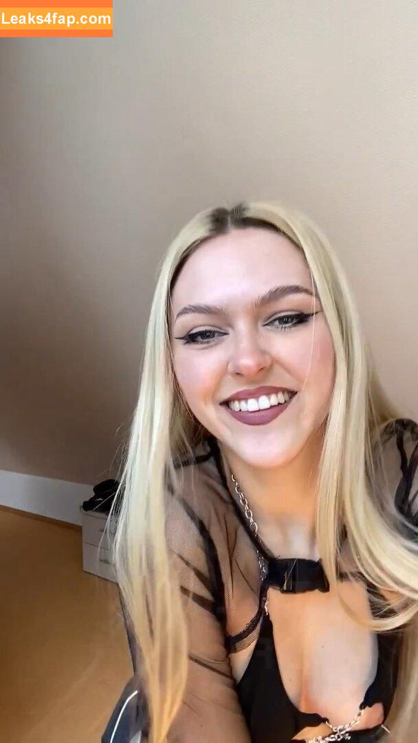 OOPS!!! Deutsch /  слитое фото фото #0392