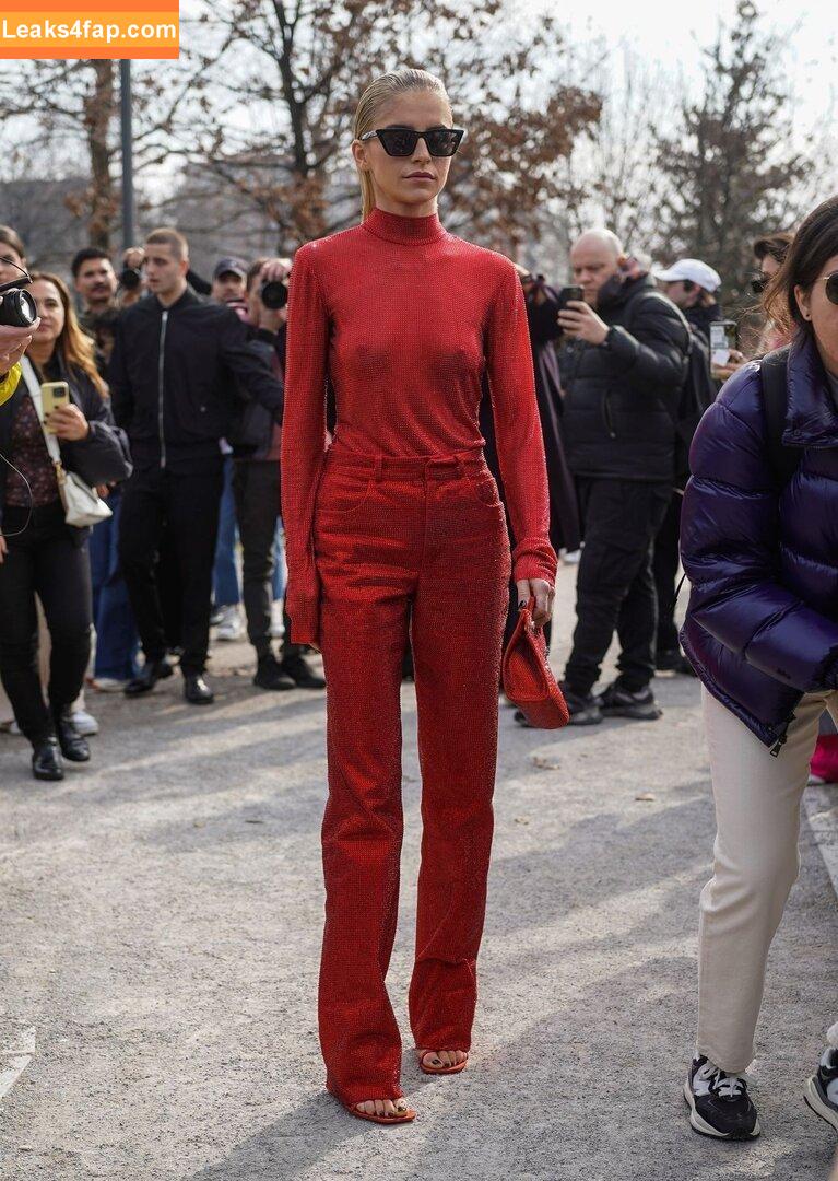 OOPS!!! Deutsch /  слитое фото фото #0469