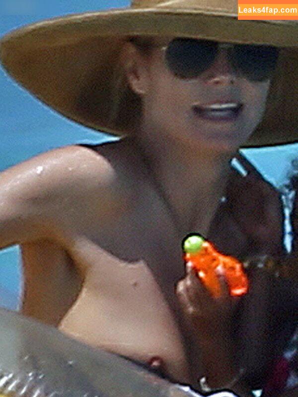 OOPS!!! Deutsch /  слитое фото фото #0516