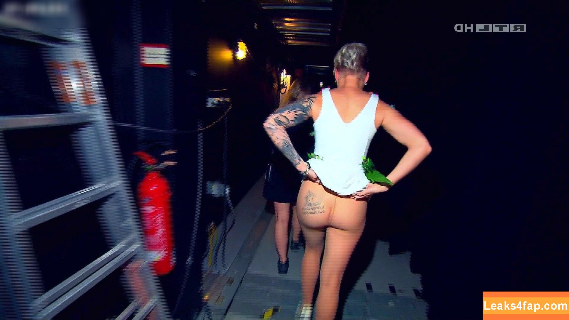 OOPS!!! Deutsch /  leaked photo photo #0841