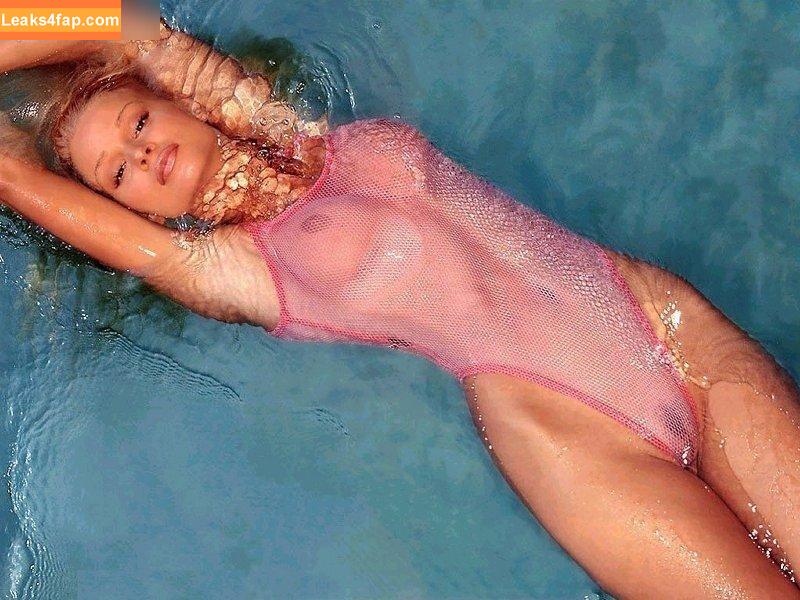 OOPS!!! Deutsch /  leaked photo photo #0955