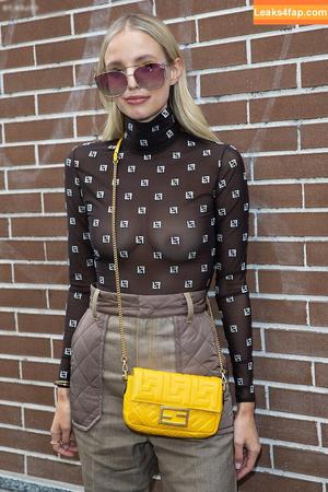 OOPS!!! Deutsch фото #0176