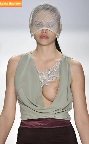 OOPS!!! Deutsch фото #0340