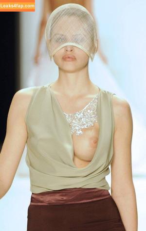 OOPS!!! Deutsch фото #0341