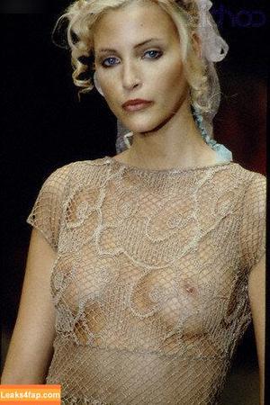 OOPS!!! Deutsch фото #0480